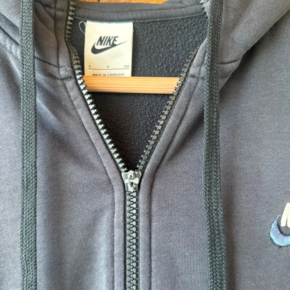 Nike Mens Full Zip Hoodie Black Faded Fleece Embroidered Logo Small